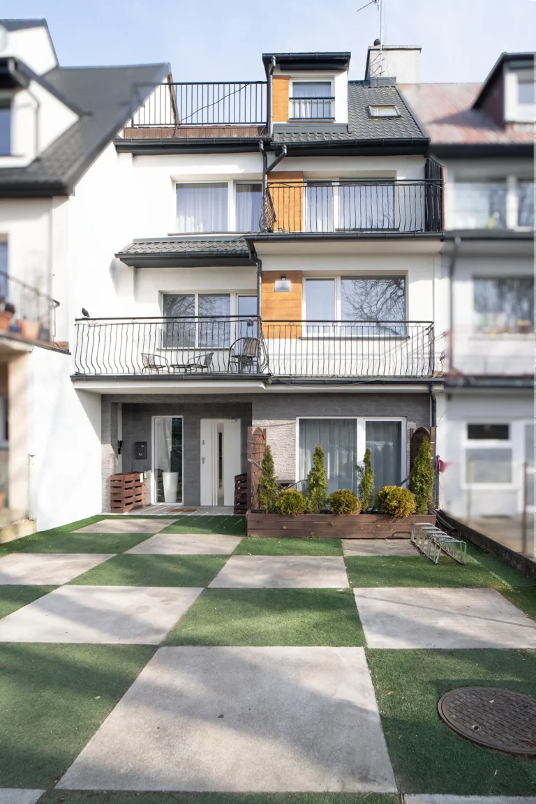 Fassade eines Wohnhauses