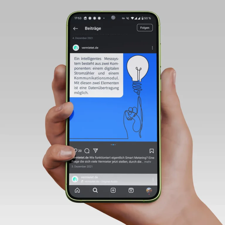 Ein Smartphone mit einem Social Media Beitrag, Es ist eine Illustration mit Text auf blauem Hintergrund zu sehen.